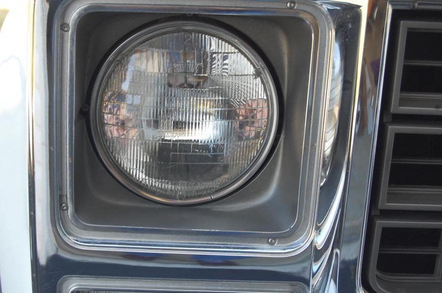 Детали экстерьера Chevrolet C10 Scottsdale Sport Pickup 1979 года  (фото 20 из 58)